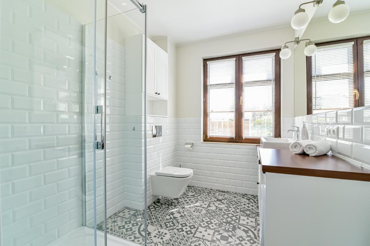 Villa Allegra Apartamenty Z Ogrodem I Sala Zabaw ,Darmowy Parking I Lezaki, 5Minut Do Morza Gdynia Ngoại thất bức ảnh