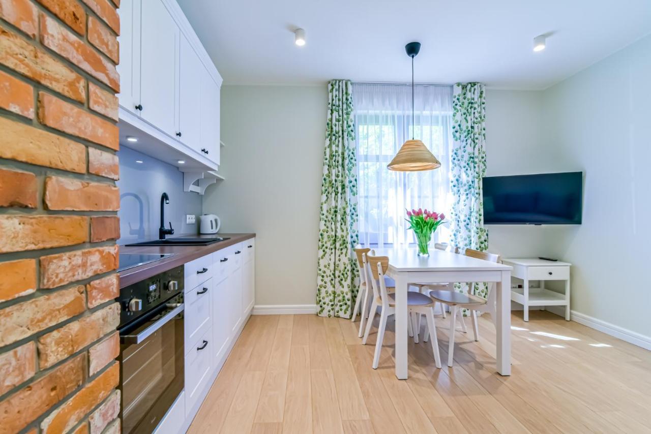 Villa Allegra Apartamenty Z Ogrodem I Sala Zabaw ,Darmowy Parking I Lezaki, 5Minut Do Morza Gdynia Ngoại thất bức ảnh
